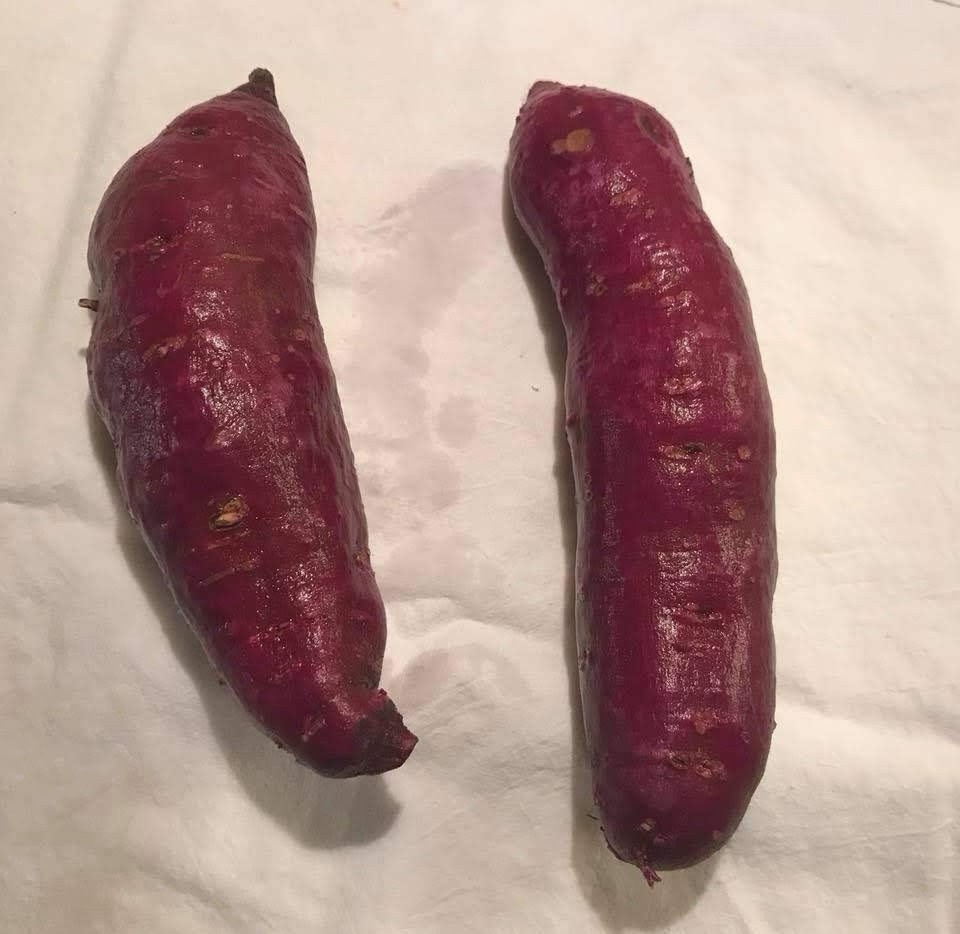 12 Sweet Potato Slips Plants – All Purple – Vining Type- Non GMO & Chemical Free