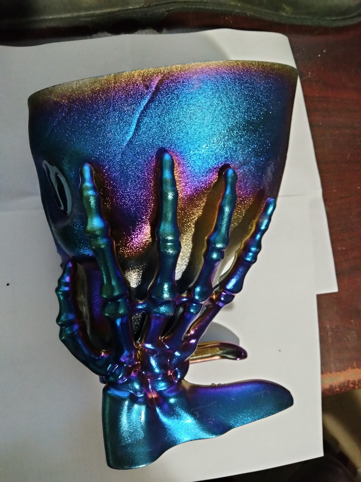 SKULL PLANTER PURPLE, GOLD, BLUE, GREEN, YELLOW HUED PRISM. 6X6X7 APPROX- NEW #1