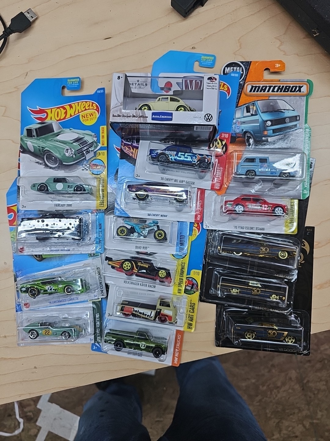 16 Lot Brand New Old Hotwheels Cars New In Box Boxa