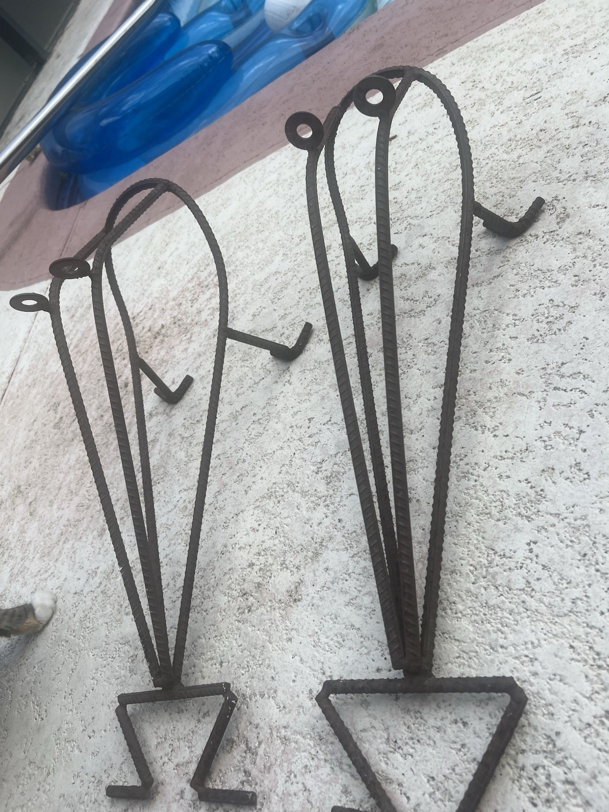 VINTAGE HEAVY REBAR TREE FROGS METAL FOLK ART 24”X10” & 22”X9”~LOT OF 2