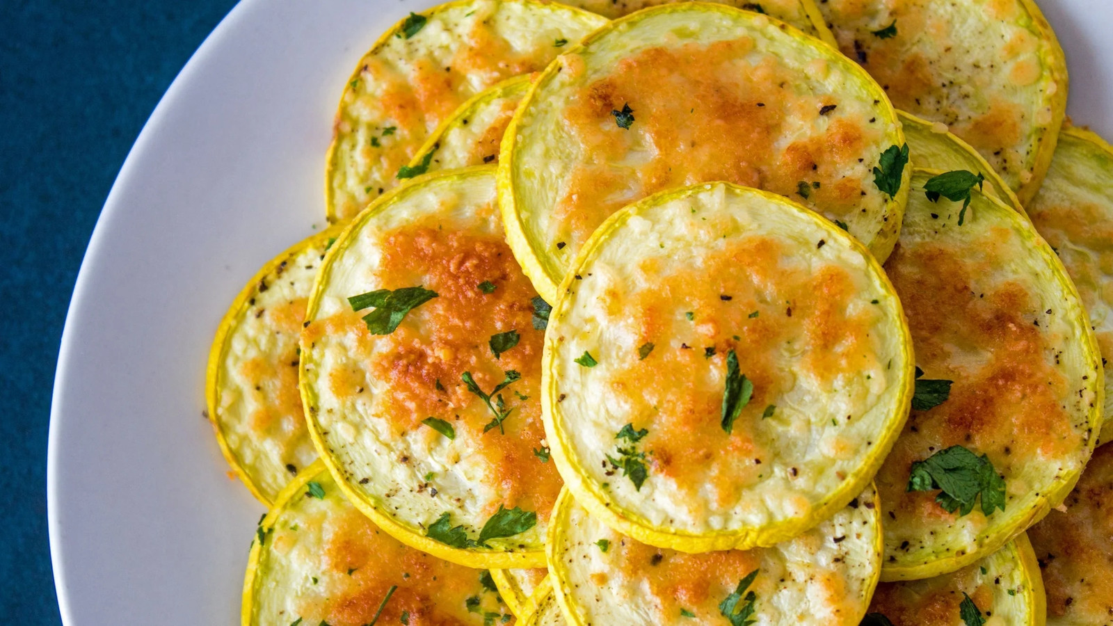 Summer Squash Seeds | Yellow Early Prolific Straightneck Zucchini Seed for 2024