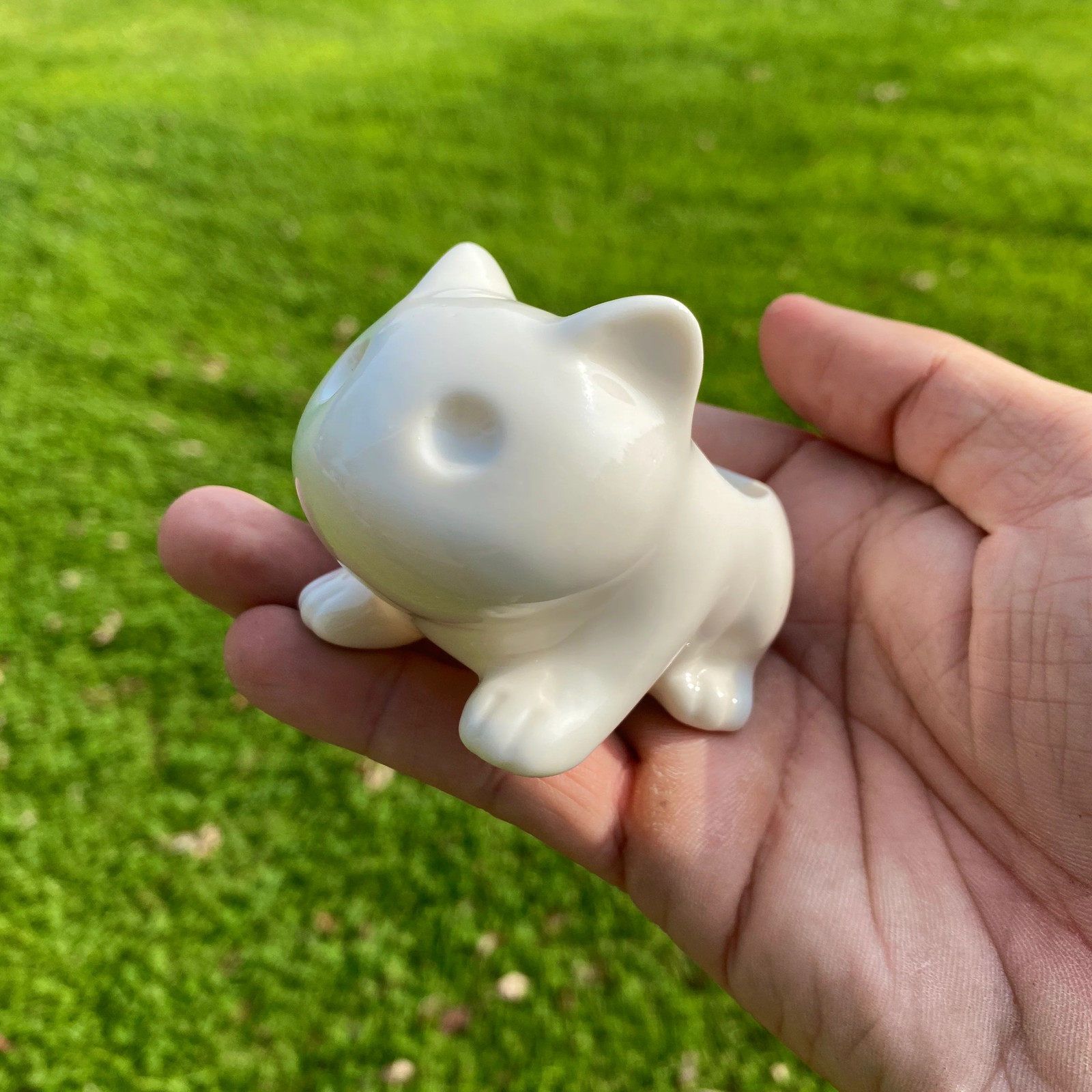 Bulbasaur Planter br (Includes Drainage Hole For Non Air Plants)