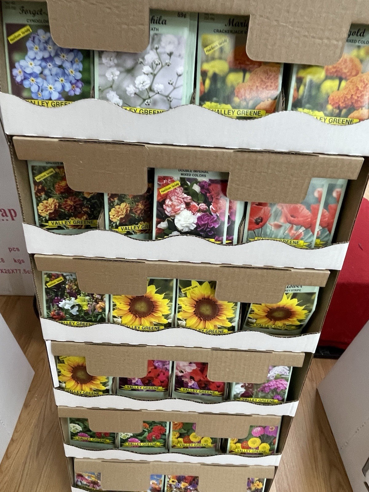 1200 Floral Seed Packets In Floor Display Retail Shipper