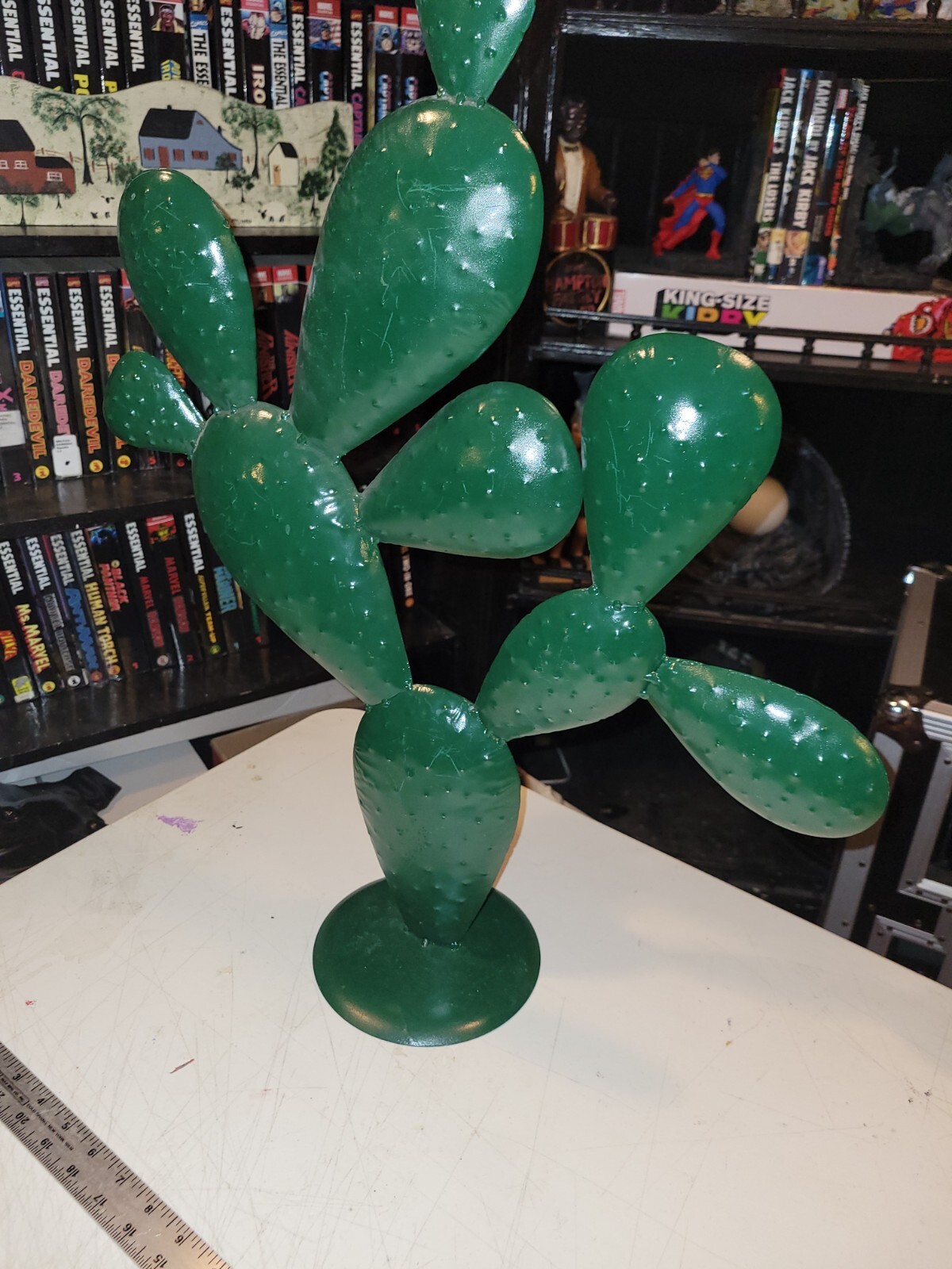 METAL YARD ART PRICKLEY PEAR CACTUS SCULPTURE 25″ TALL GREEN IN OR OUT DOOR