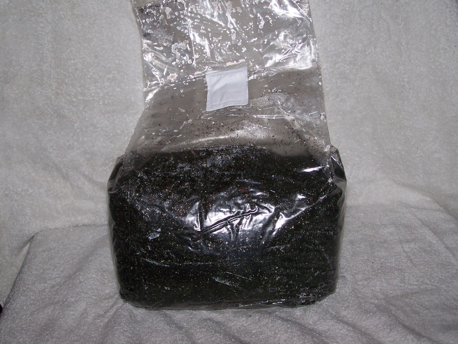5 lbs Coconut Coir, Vermiculite And Gypsum Bulk Mushroom Substrate in Grow Bag