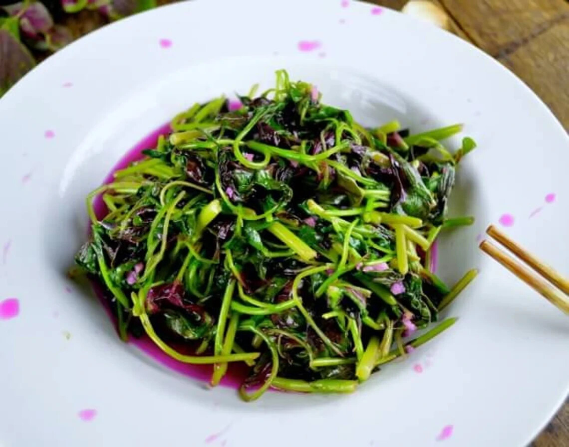Red stripe Amaranth Seeds, Rau Den, Chinese Spinach seeds Yin Cho Callaloo