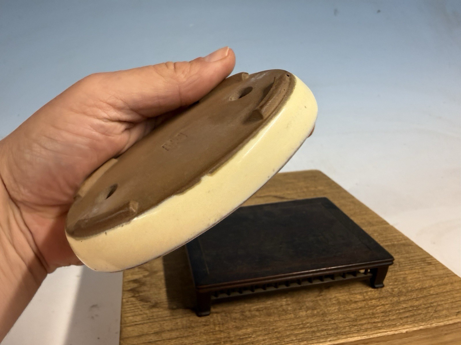 Japanese Unknown Maker Shohin Bonsai Tree Pot 4 1/2” Cream Glazed