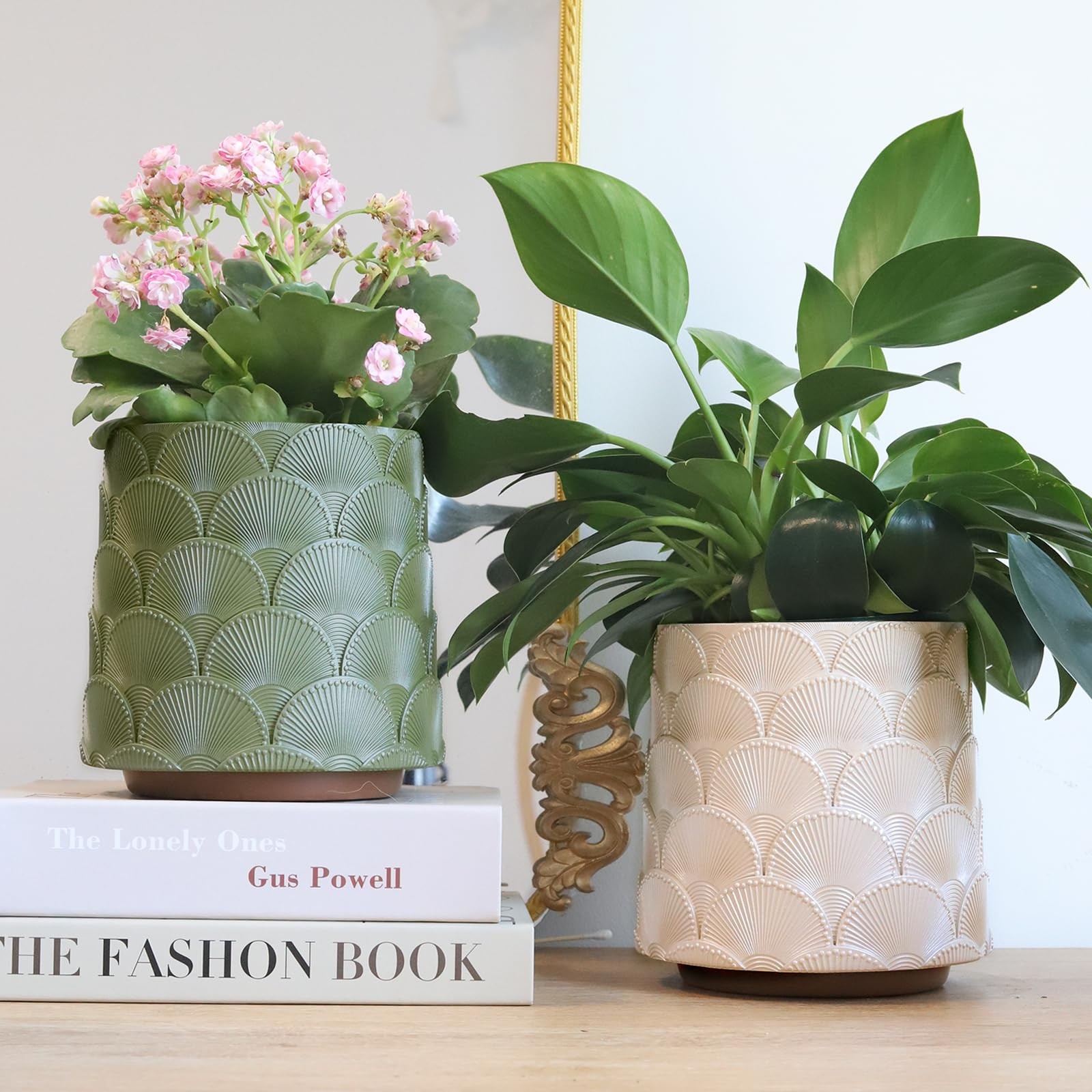 GUGUGO Pearl Beige Scale Planter, Unique Design Plant Pot with Drainage