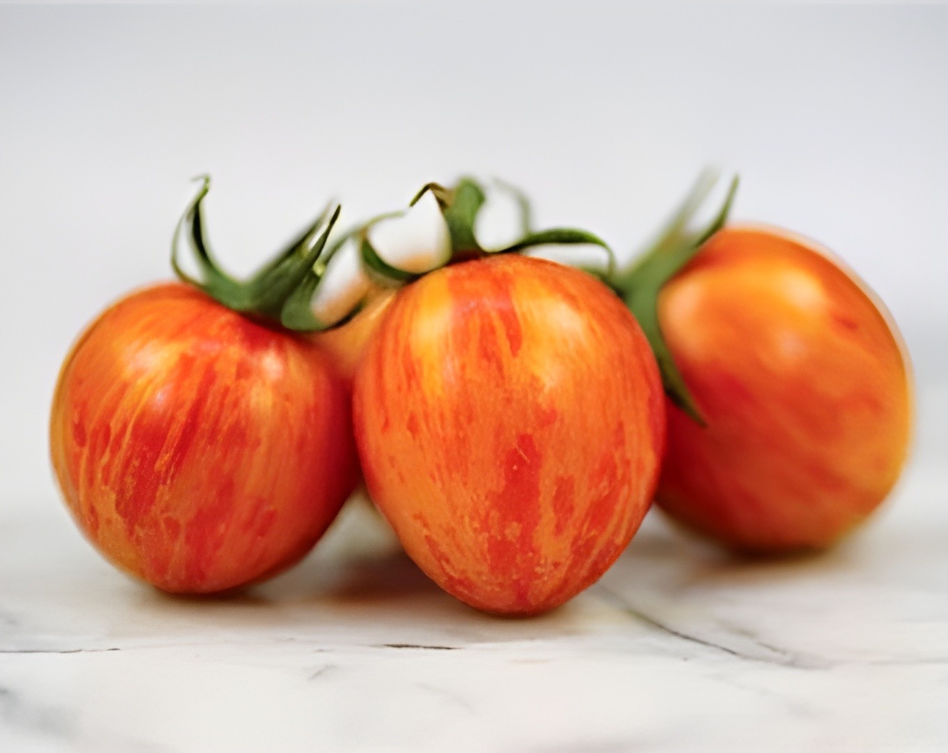 100 Isis Candy Cherry Tomato Seeds -One Of The Sweetest Indeterminate Tomatoes