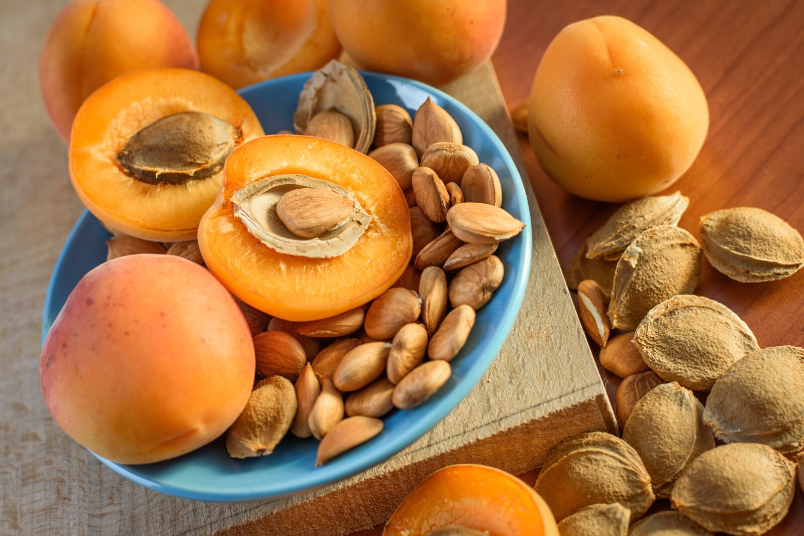 10 Lbs of Apricot Kernels (1lb x 10 bags) California Grown BITTER