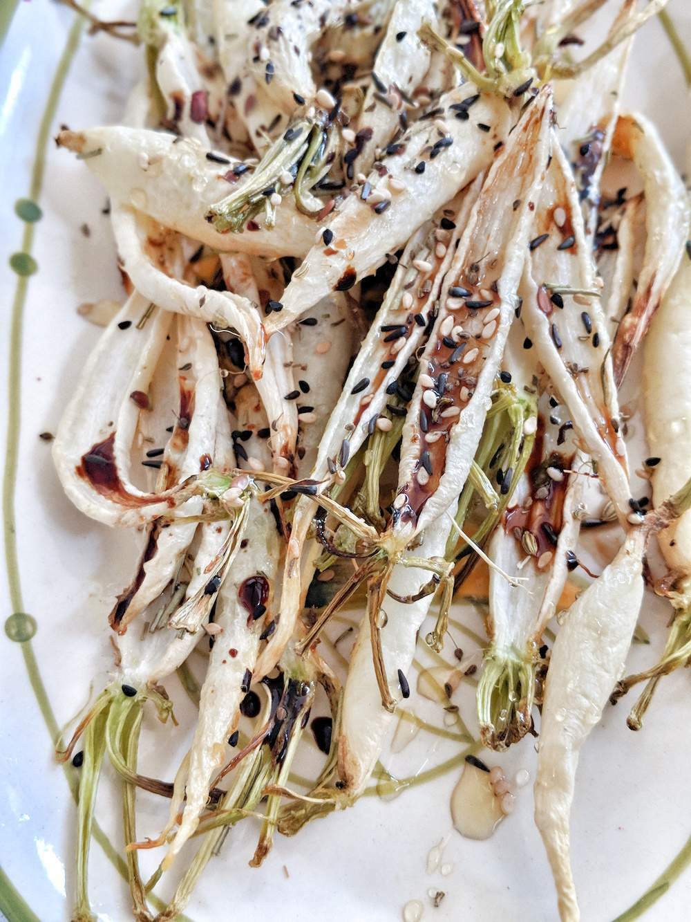 White Icicle Radish Seeds | Long Baby Daikon Radishes Asian Vegetable Seed 2024