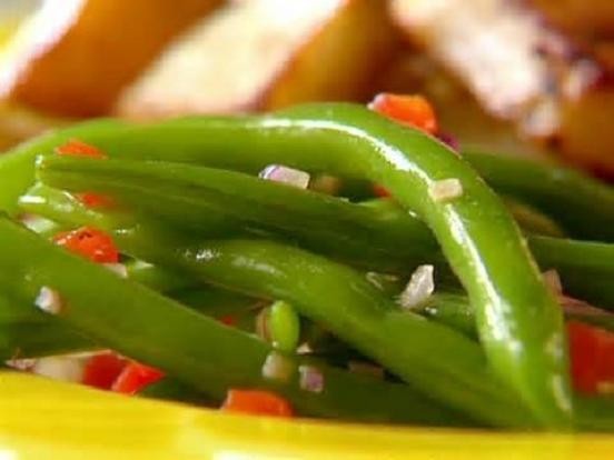 KENTUCKY WONDER POLE Bean Seeds, Heirloom Seeds – NON GMO, A kitchen favorite.