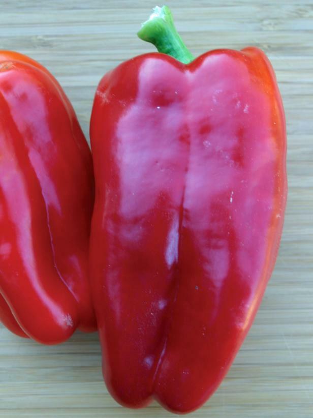 EMERALD GIANT pepper seeds NON-GMO GIANT DELICIOUS ROASTER STUFFER MULTITASKER!