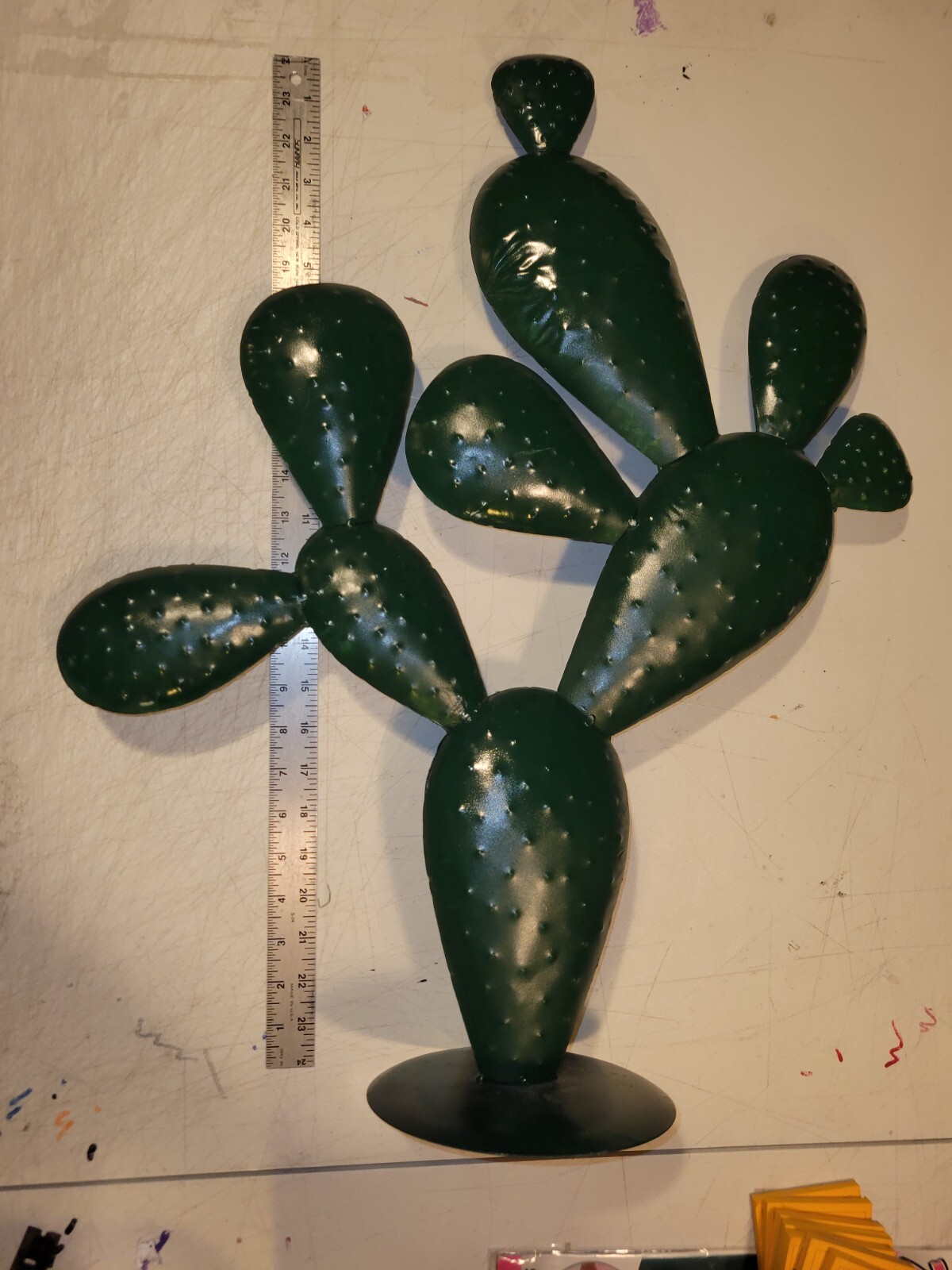 METAL YARD ART PRICKLEY PEAR CACTUS SCULPTURE 25″ TALL GREEN IN OR OUT DOOR