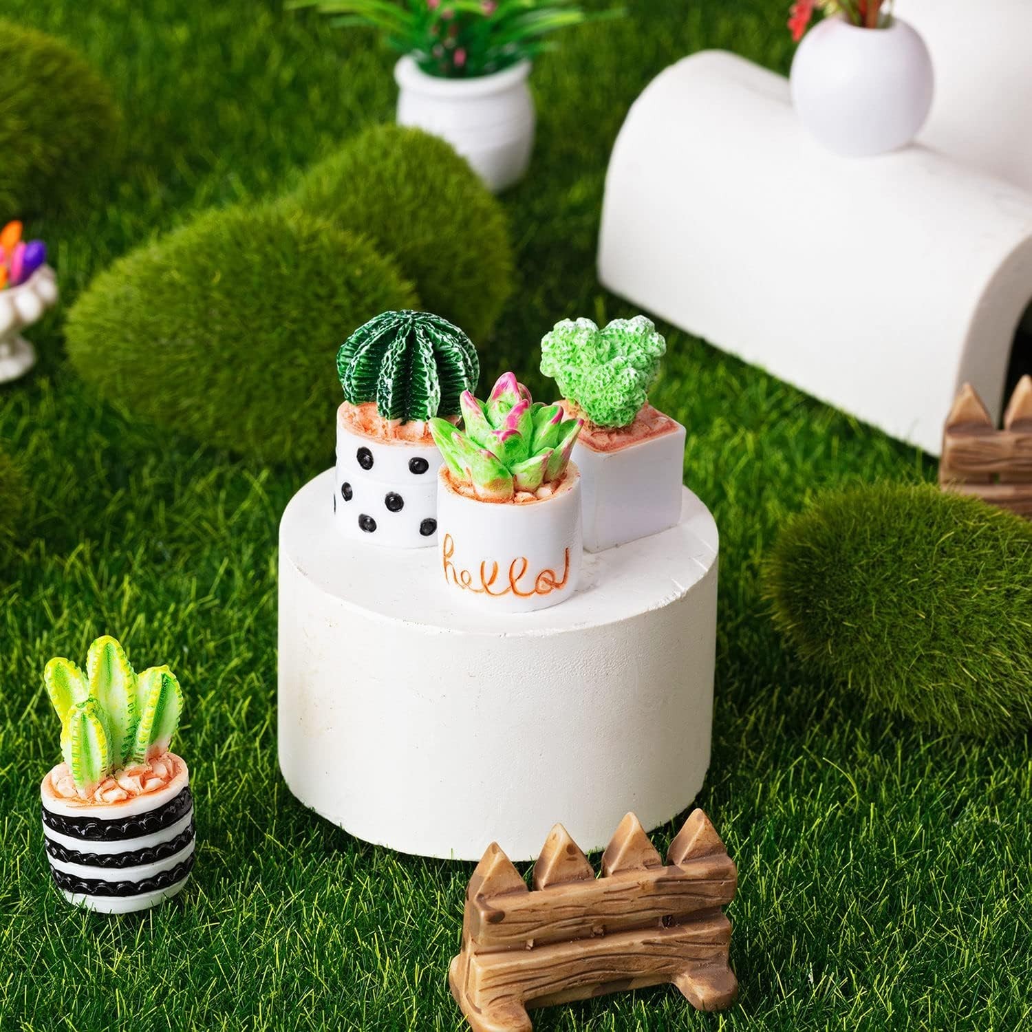 26Pcs Resin Miniature Potted Plants for 1:12 Dollhouse Décor – Vibrant Gift