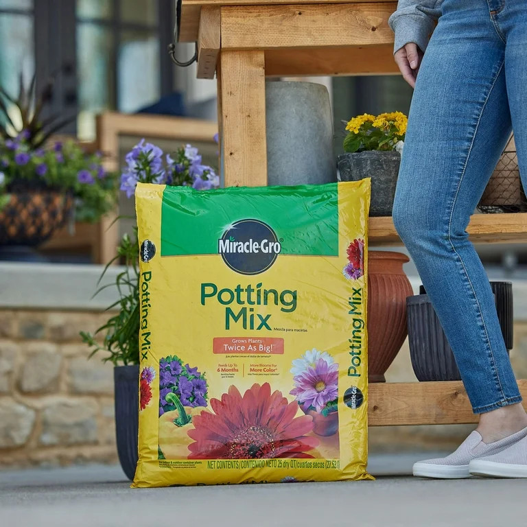 Miracle- Gro Potting Mix, For Indoor Or Outdoor Potted Plants, Flowers, Shrubs