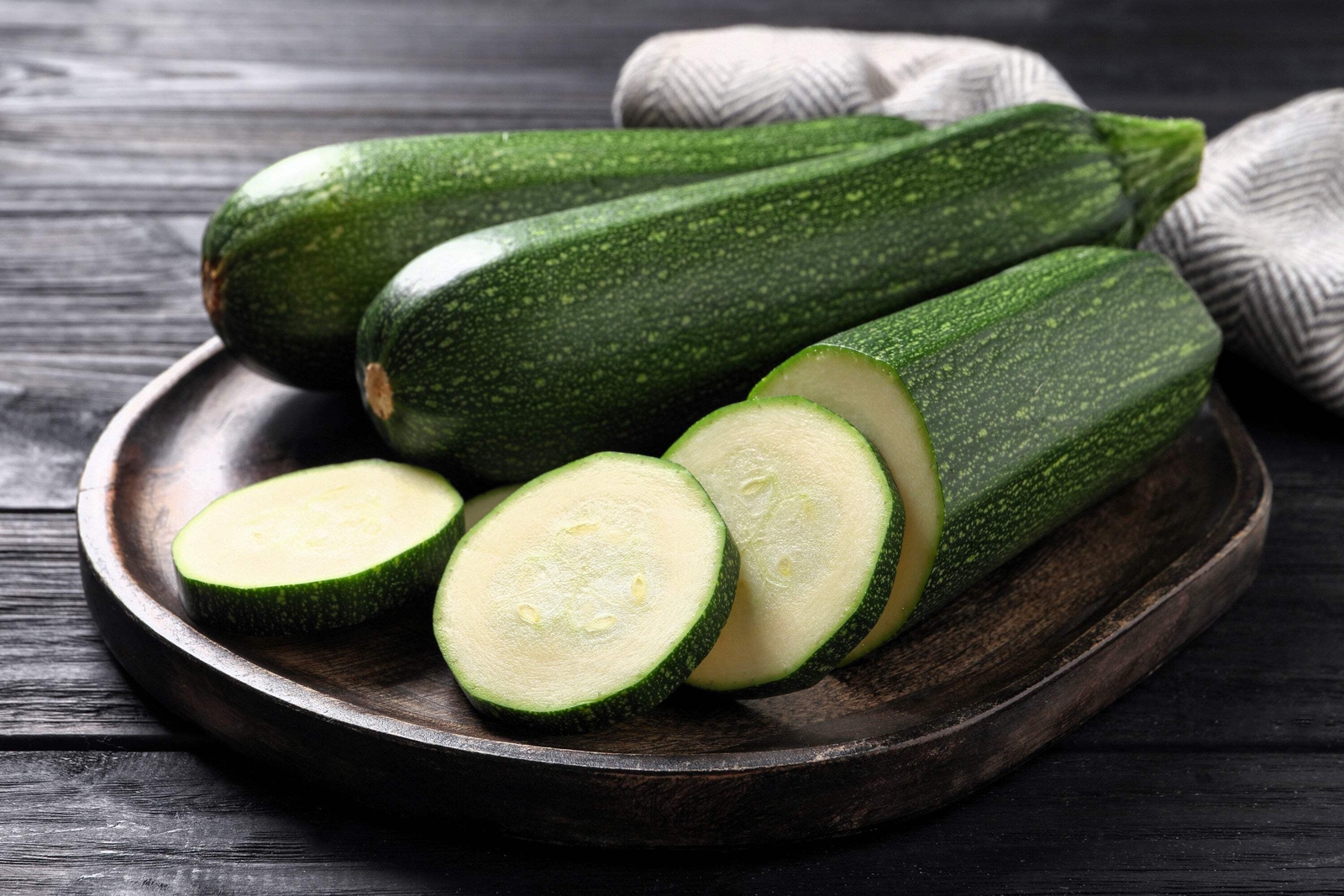 50 BLACK BEAUTY ZUCCHINI SUMMER SQUASH Cucurbita Pepo Vegetable Seeds *Comb S/H