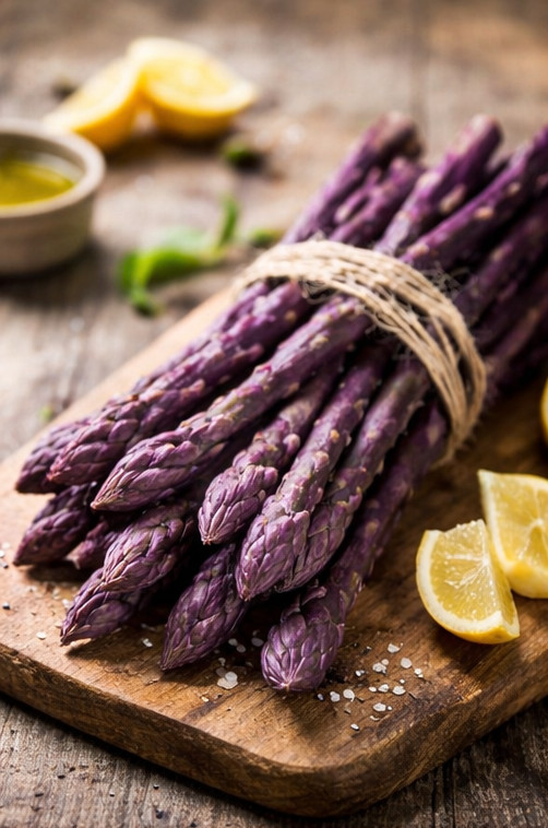 5 Purple Passion Live Asparagus Bare Roots – 2yr Crowns – Hand Picked Nursery