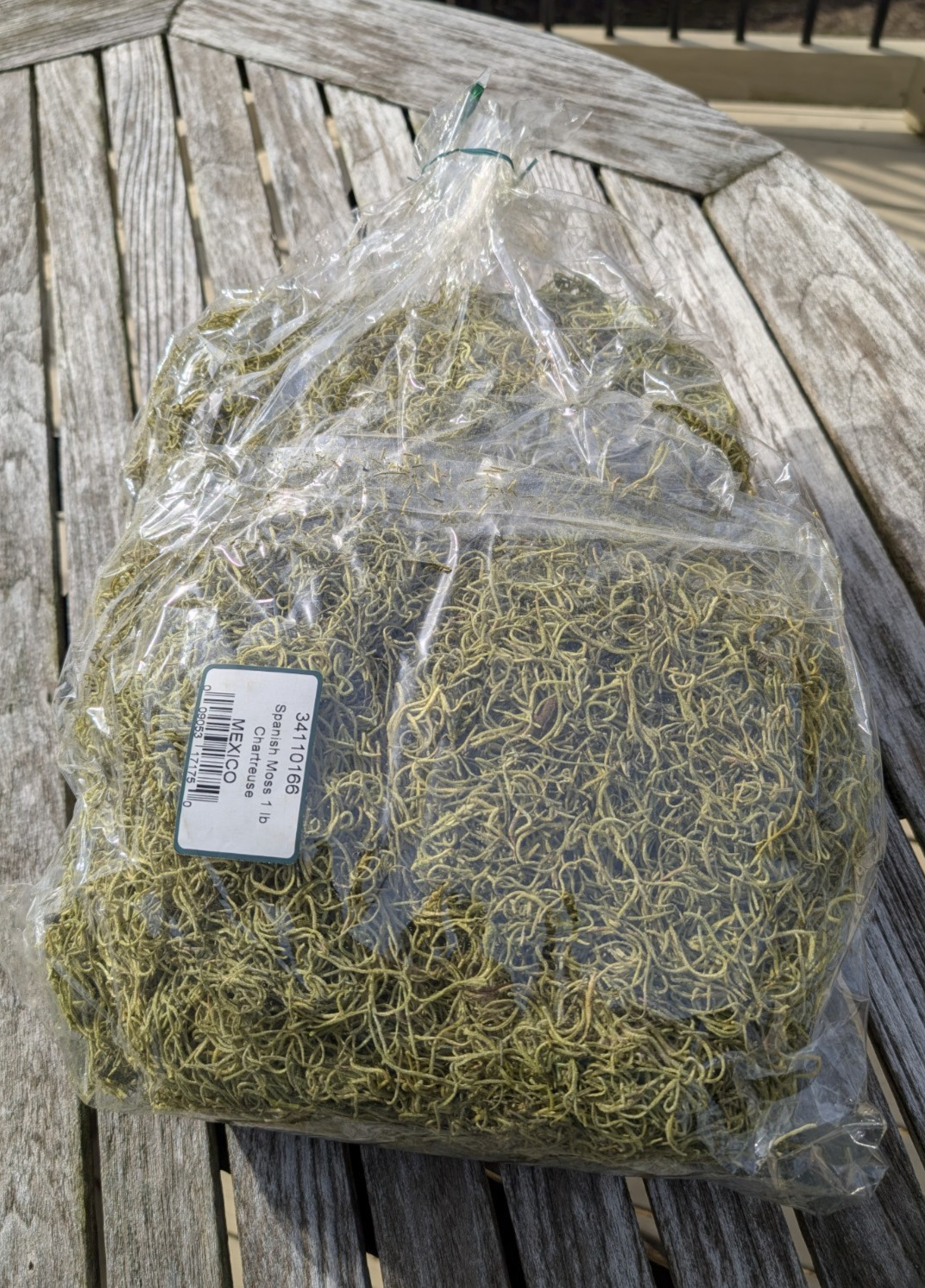 KNUD NIELSEN CO. MEXICO SPANISH MOSS CHARTREUSE PRESERVED DRIED 1 LB. ORIG. BAG