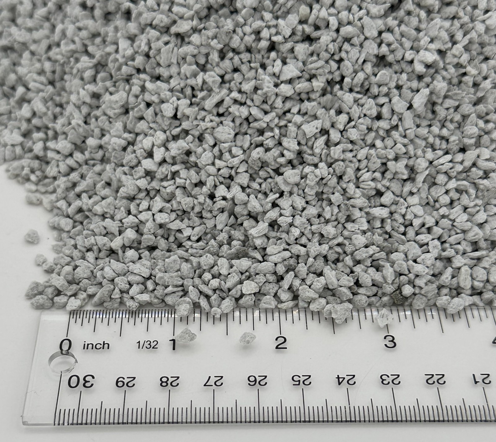 Small Pumice for Plants Bonsai 2 Quarts Mini 1/8″ 2 Quarts,