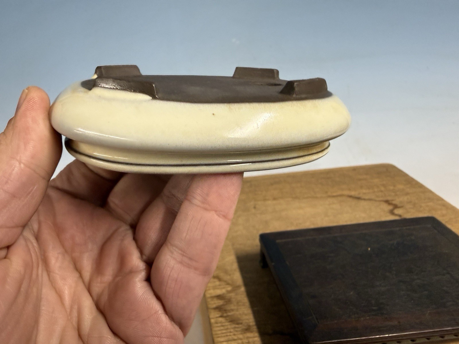 Japanese Unknown Maker Shohin Bonsai Tree Pot 4 1/8” Cream Bag Style