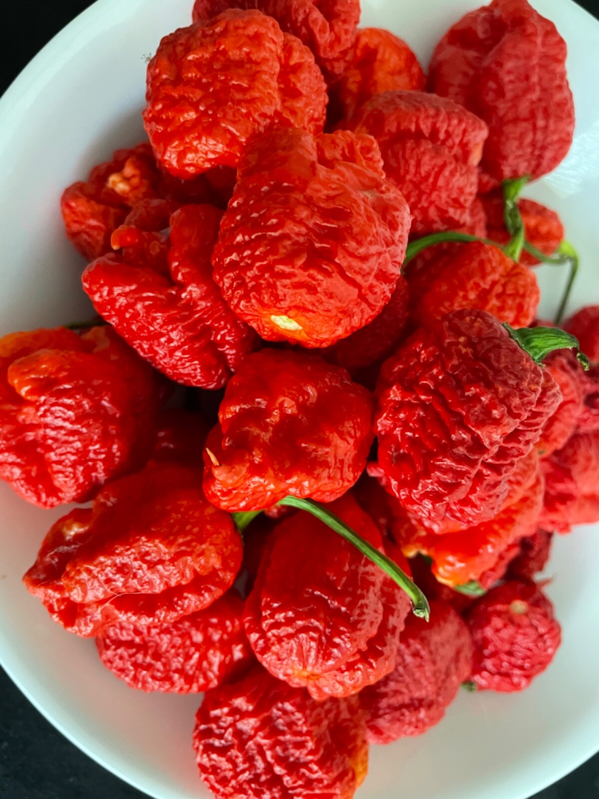 50+ Red Carolina Reaper Chili Pepper Seeds World Record Hot Peppers