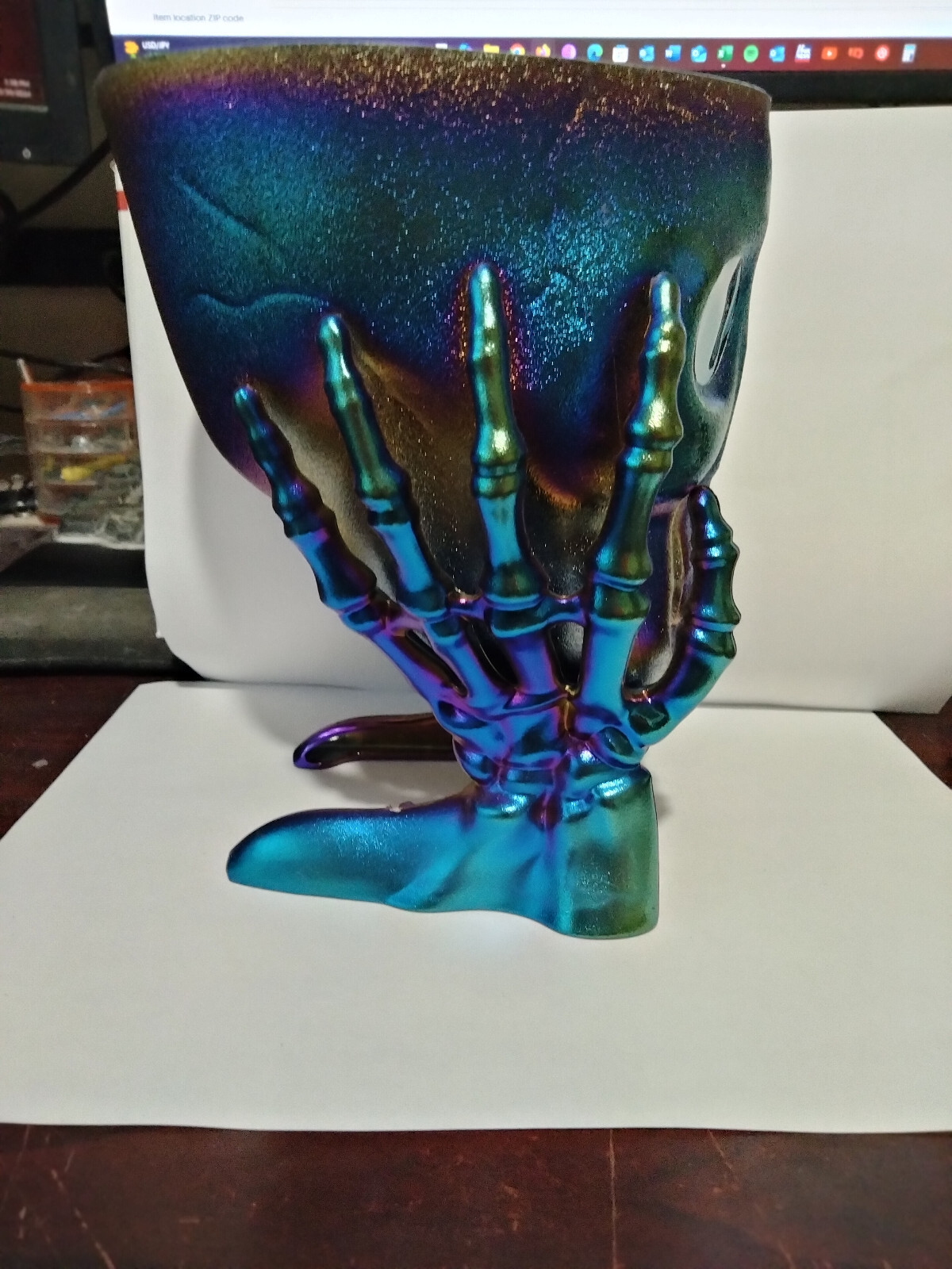SKULL PLANTER PURPLE, GOLD, BLUE, GREEN, YELLOW HUED PRISM. 6X6X7 APPROX- NEW #3