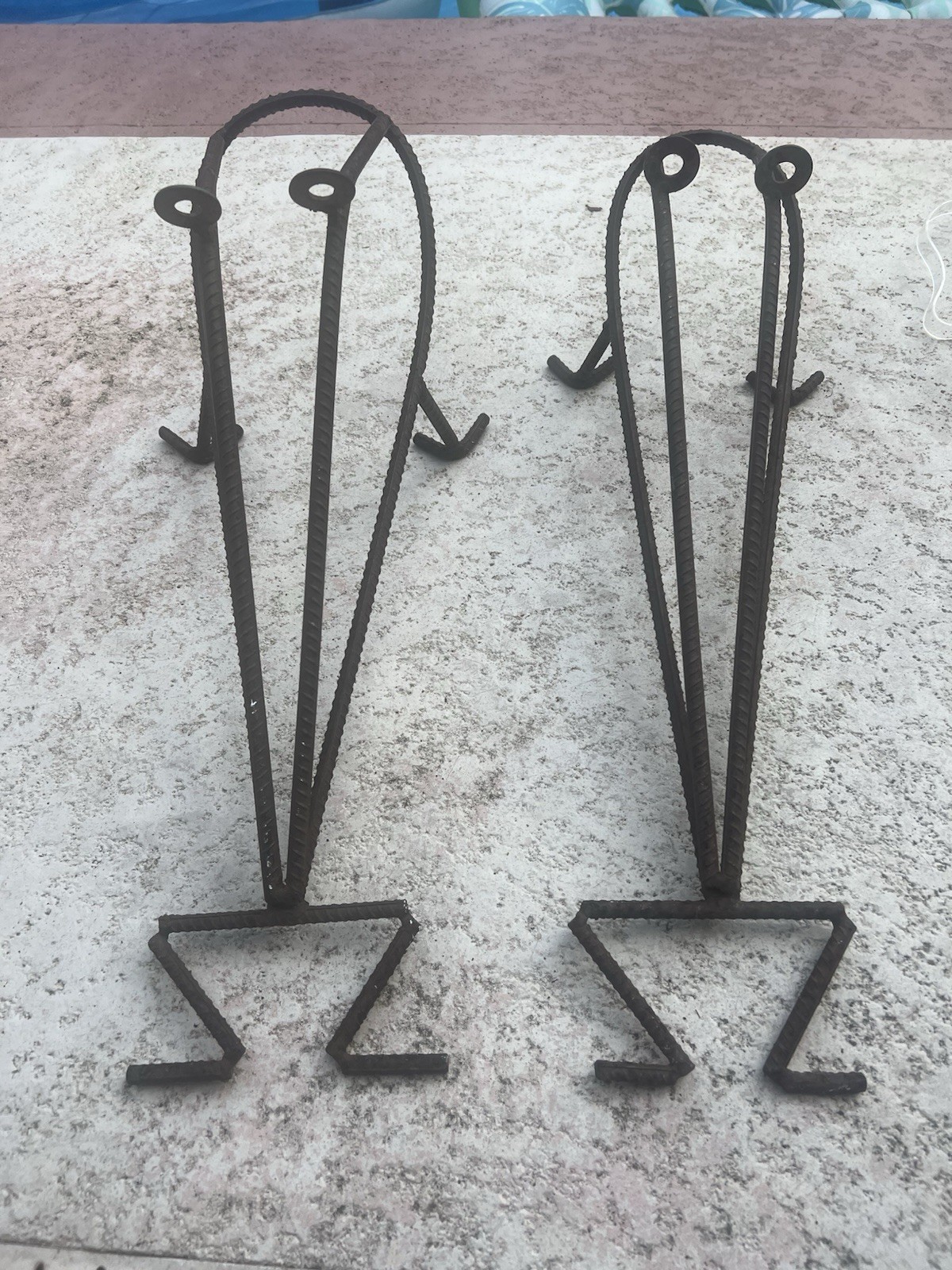 VINTAGE HEAVY REBAR TREE FROGS METAL FOLK ART 24”X10” & 22”X9”~LOT OF 2