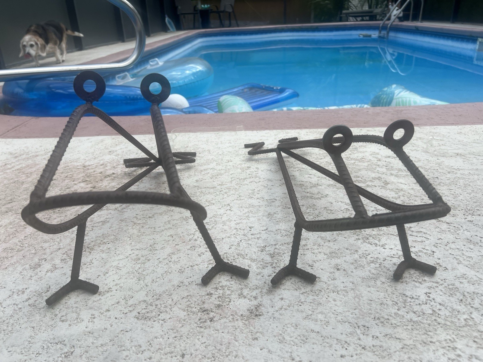 VINTAGE HEAVY REBAR TREE FROGS METAL FOLK ART 24”X10” & 22”X9”~LOT OF 2